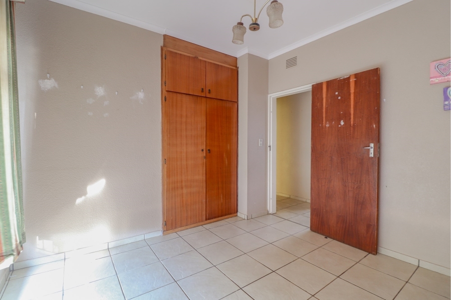 To Let 3 Bedroom Property for Rent in La Hoff North West